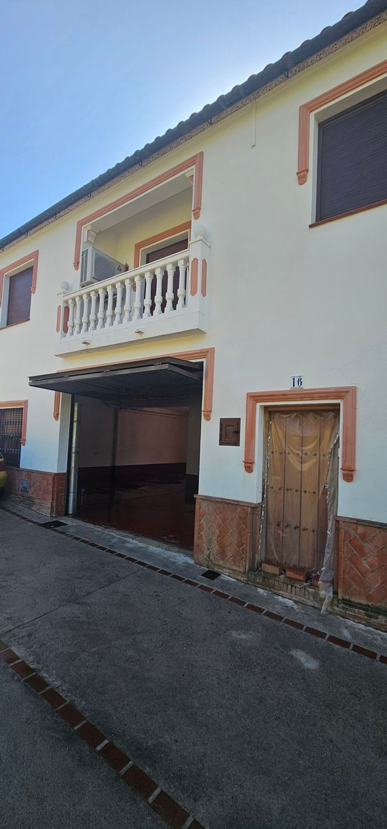 Casa de pueblo en Avenida Europa, 16 - Foto 2