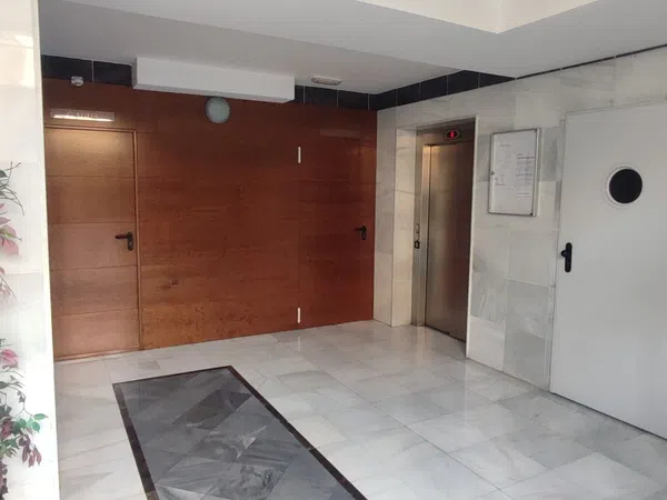 Piso en avenida de la Ilustración, 85 - Foto 23