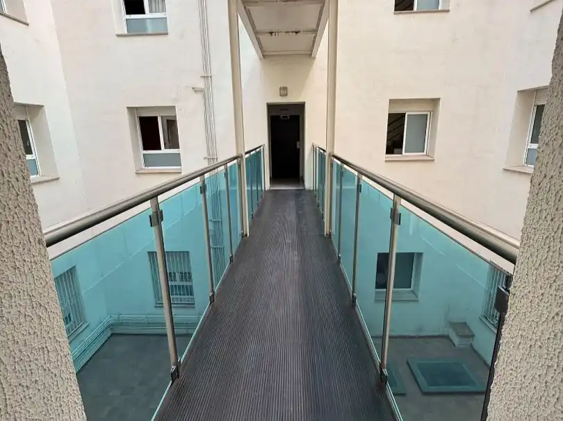 Piso en  Passeig dels Guíxols 8 - Foto 6