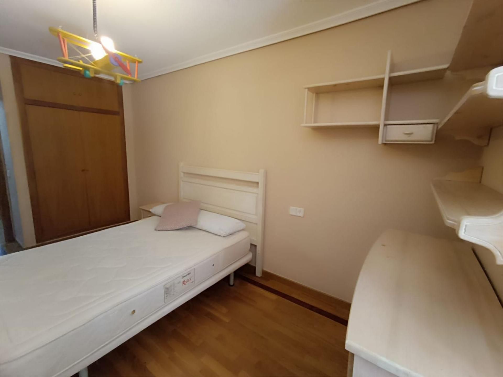 Piso en  Calle Victoria Kent Siano 32 - Foto 11