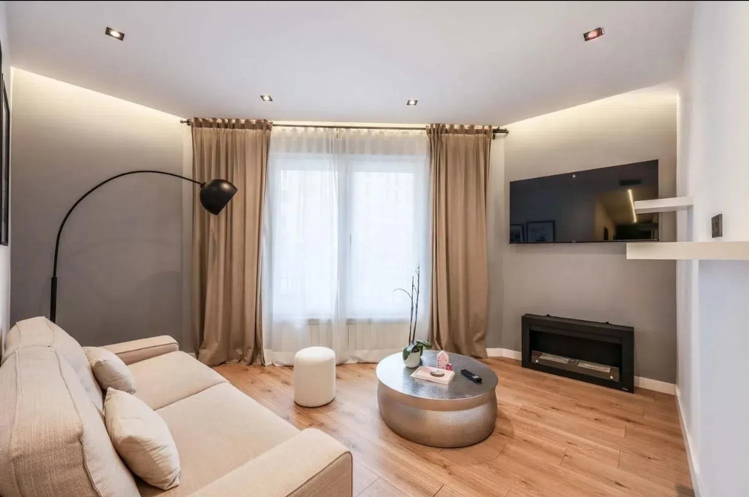 Piso en calle de santalo, 161 - Foto 1