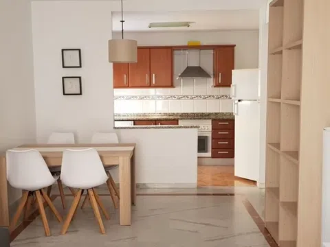 Piso en C. Bazán, 39