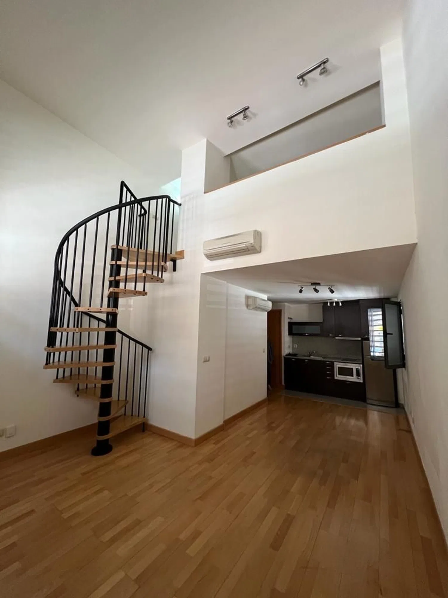 Dúplex en calle Amorós, 3 - Foto 3