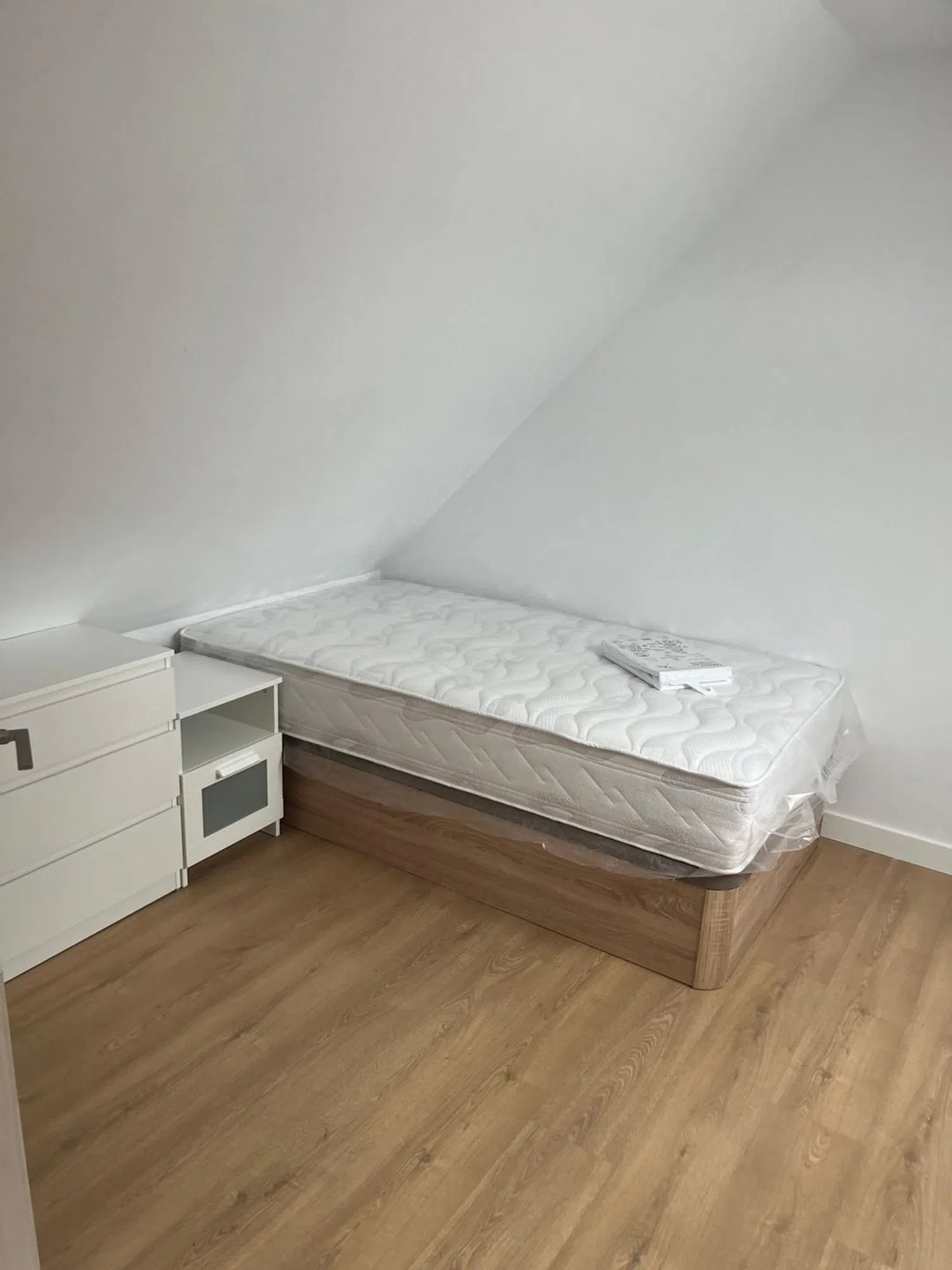 Piso en calle Juan de la Encina, 15 - Foto 4