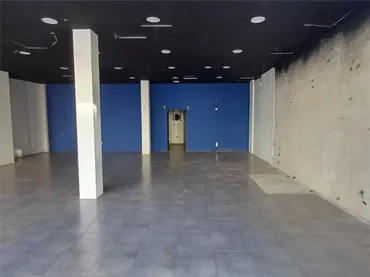 Local comercial en  Calle Redován 8 - Foto 5