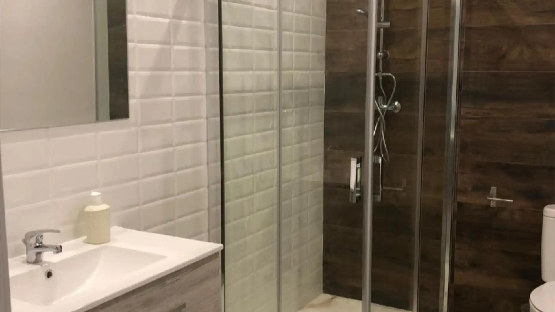 Piso en  Avenida Antonio Machado 60 - Foto 8