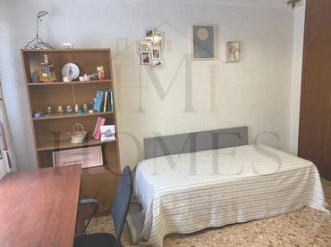 Piso en  Carrer Ramón y Cajal 70 - Foto 2