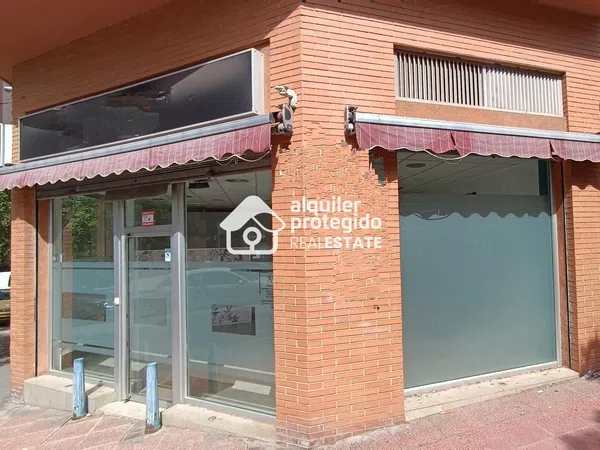 Local en Altozano - Foto 1
