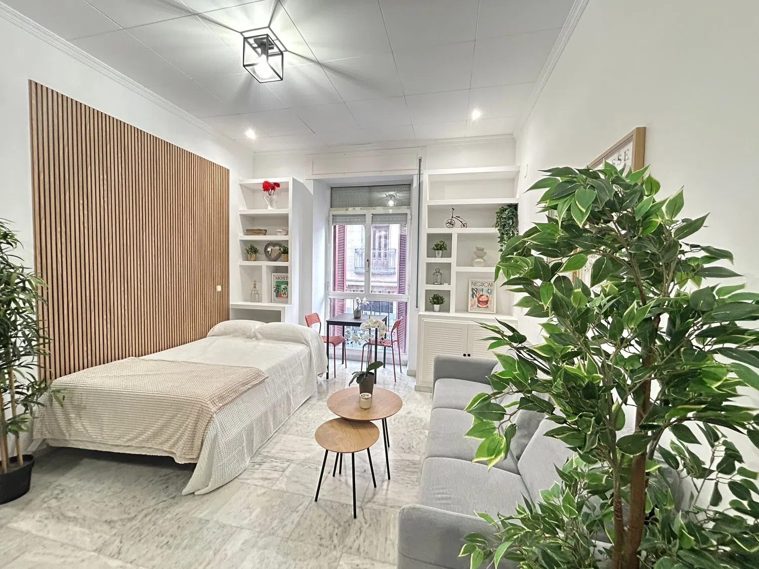 Estudio en calle de las Infantas, 6 - Foto 1