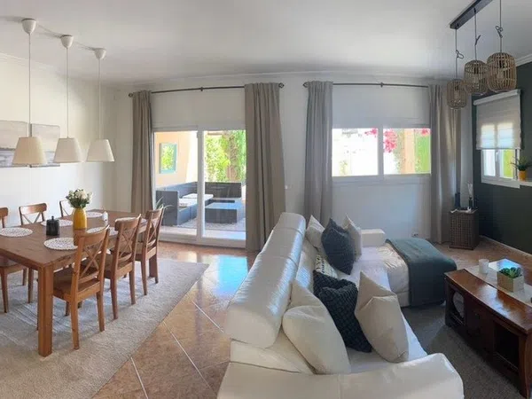 Chalet pareado en calle Font Obrador, 14 b