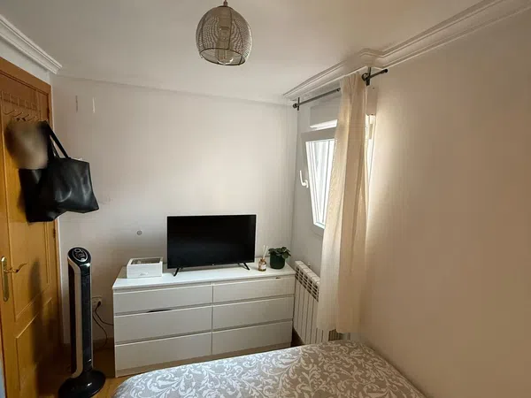 Estudio en calle de Nuestra Señora del Carmen, 19