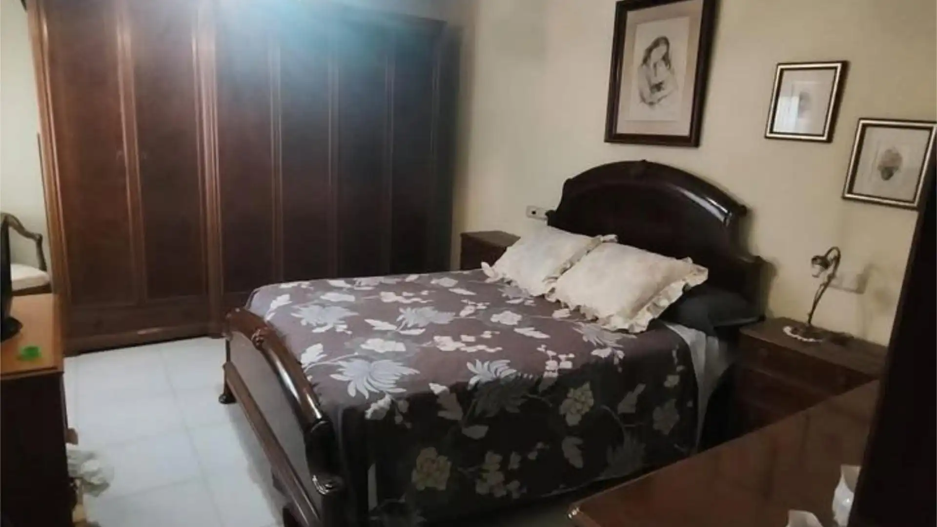 Piso en  Carrer Reina Victoria 51 - Foto 5