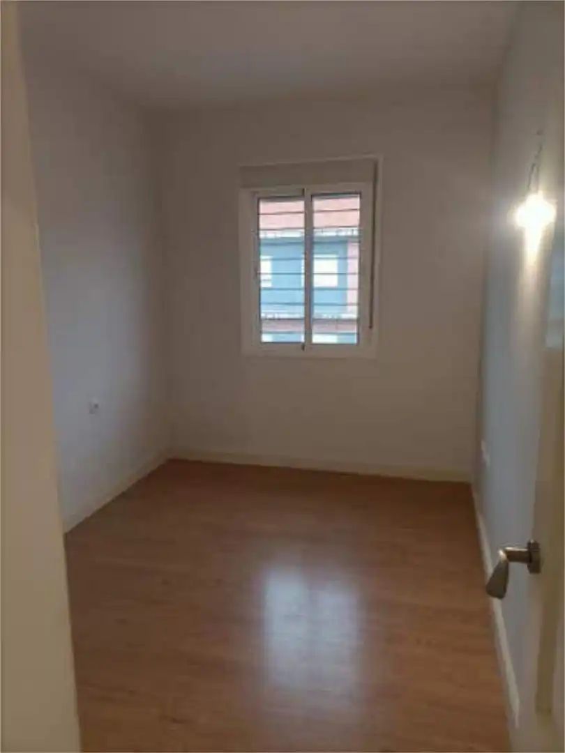 Piso en Los Bermejales - Foto 6