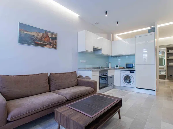 Piso en calle de las Palomeras, 2