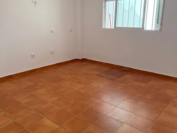 Piso en Avenida de Andalucía, 26 - Foto 3