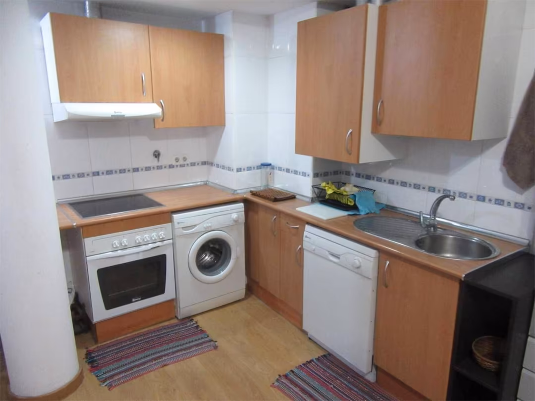 Piso en  Avenida de Movera 10