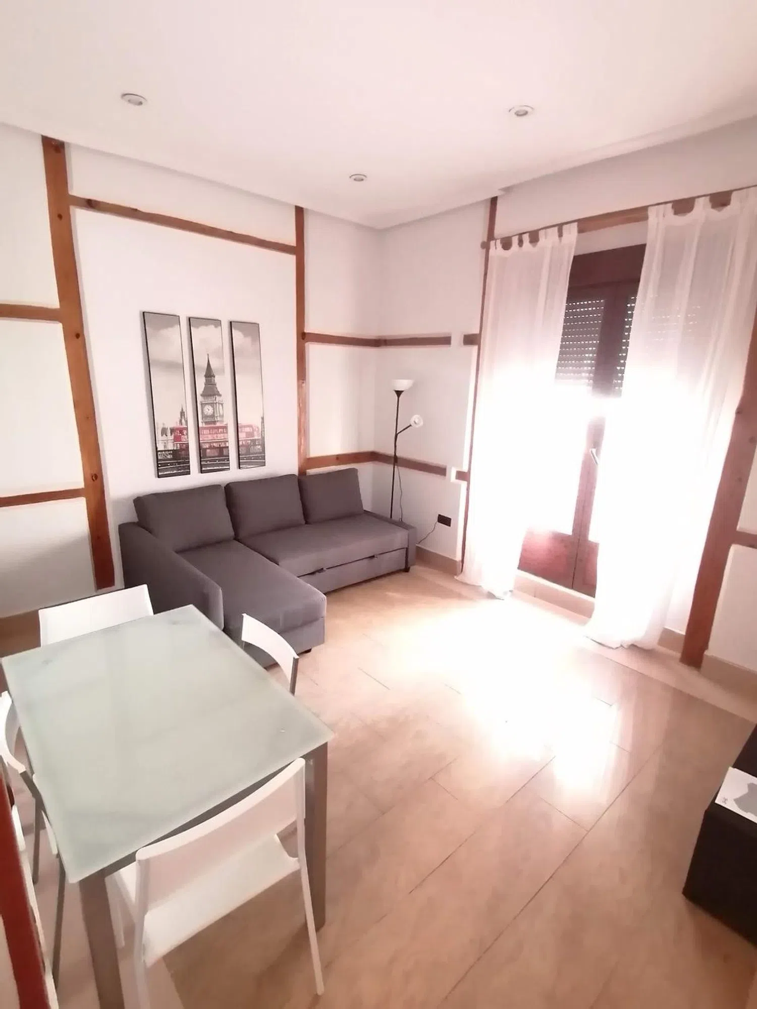 Piso en calle de Isabel la Católica, 19 - Foto 1