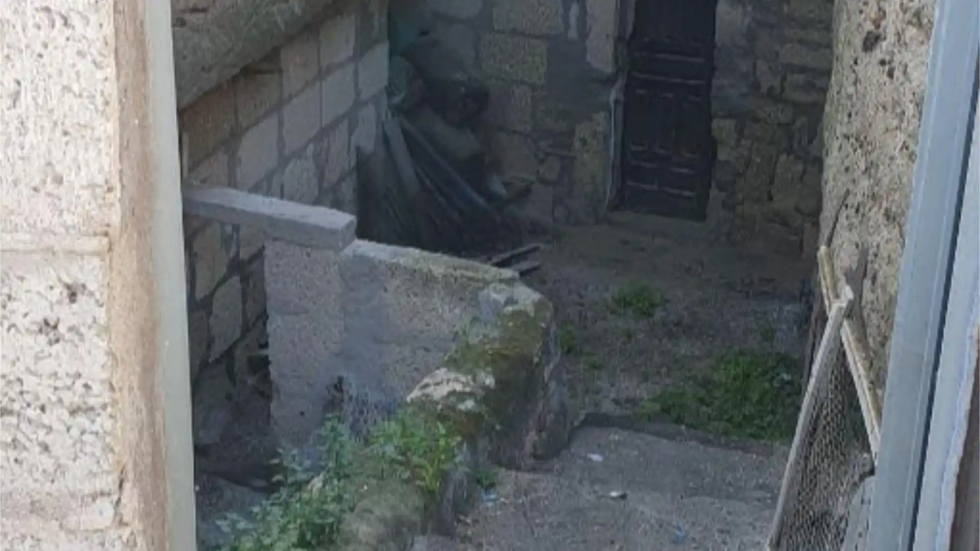 Casa adosada en  Calle el Llano 13 - Foto 16