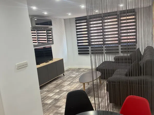 Piso en Barrio Carolinas Bajas - Foto 1