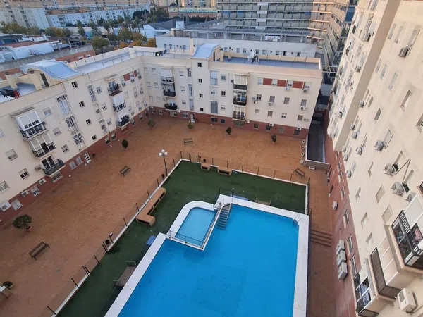 Piso en avenida de Emilio Lemos, 51