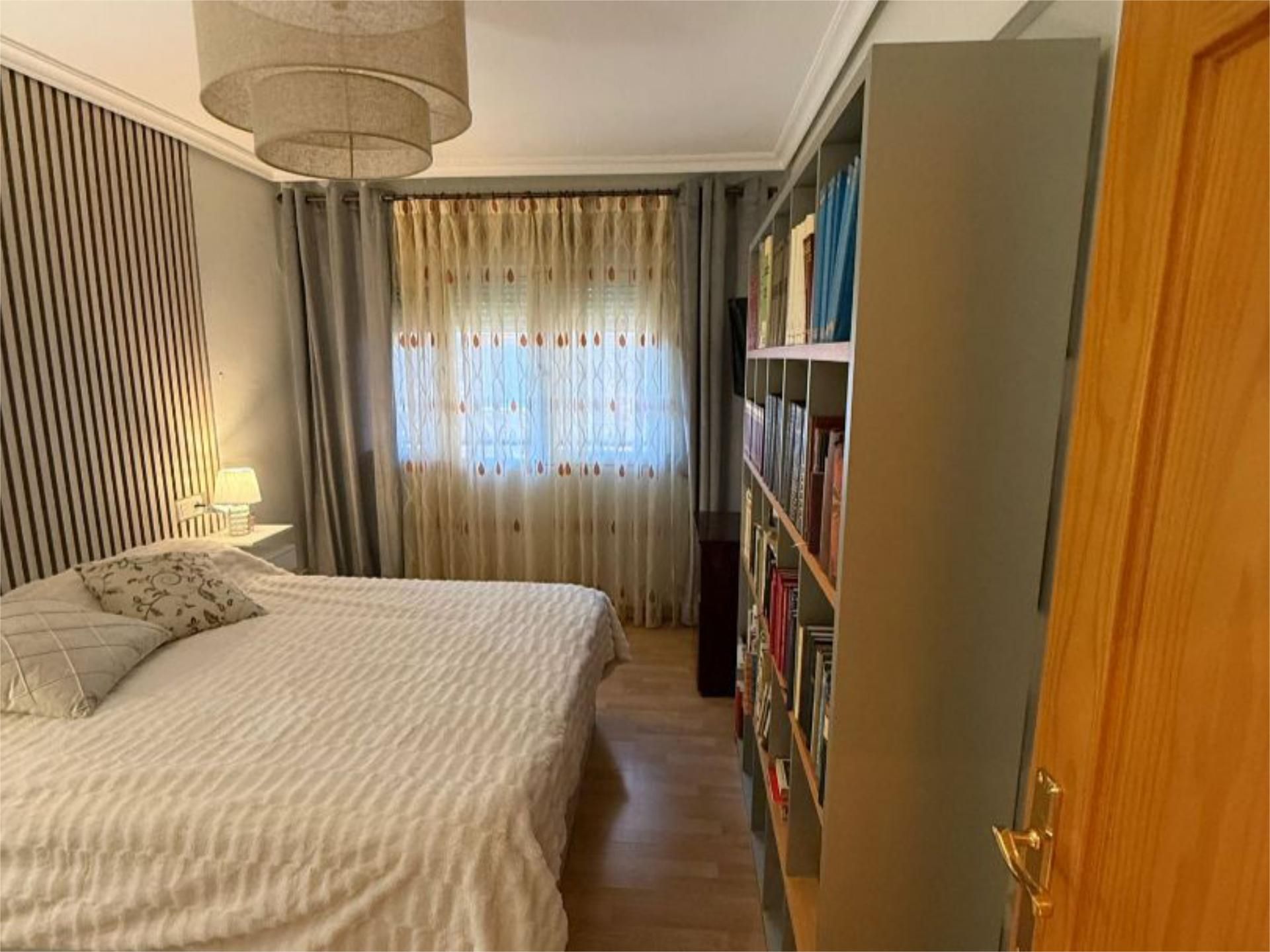 Piso en  Calle Ignacio López Lacal 2 - Foto 32