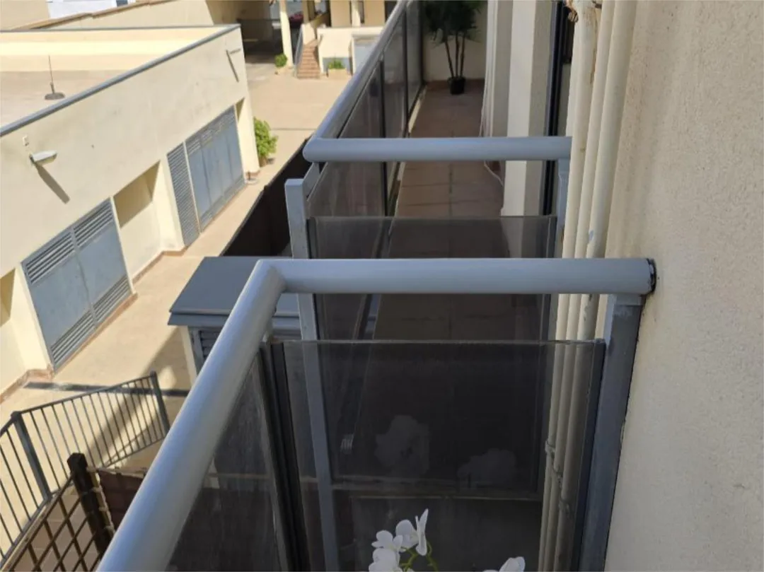 Piso en  Calle de la Fuente de la Reina 1 - Foto 9