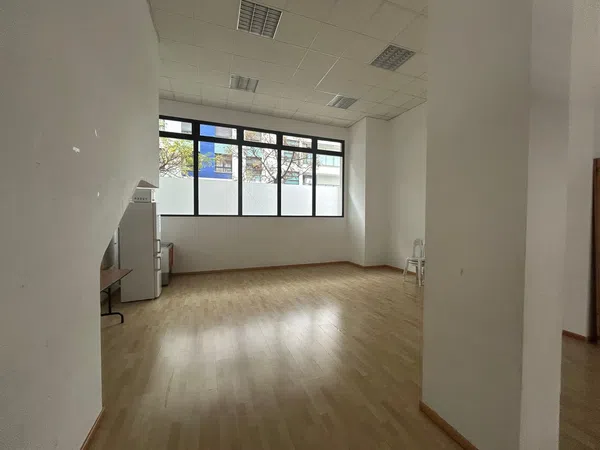Piso en Calle Doctor Federico Manero, 1, Garbinet - Parque de las Avenidas - Foto 3
