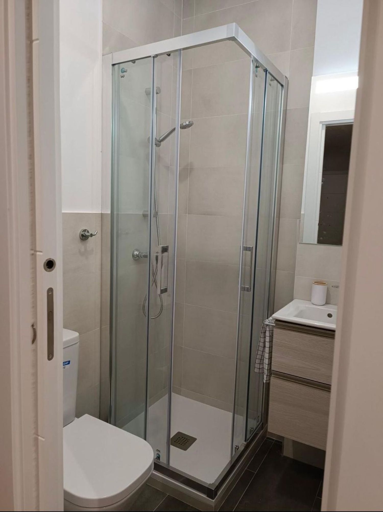 Piso en calle Catedrático Eugenio Úbeda Romero, 6 - Foto 5