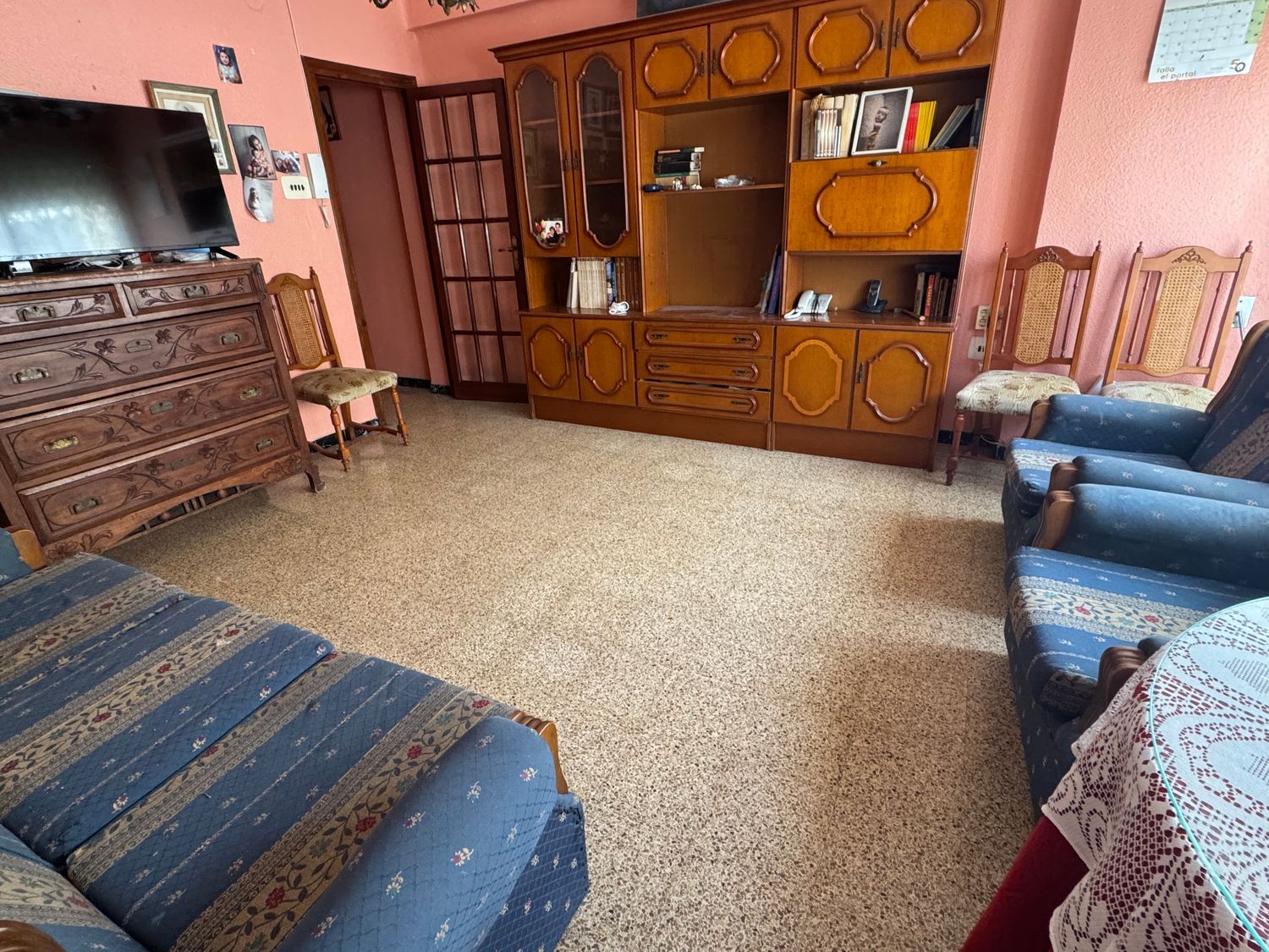 Piso en calle d'Almussafes, 89 - Foto 2