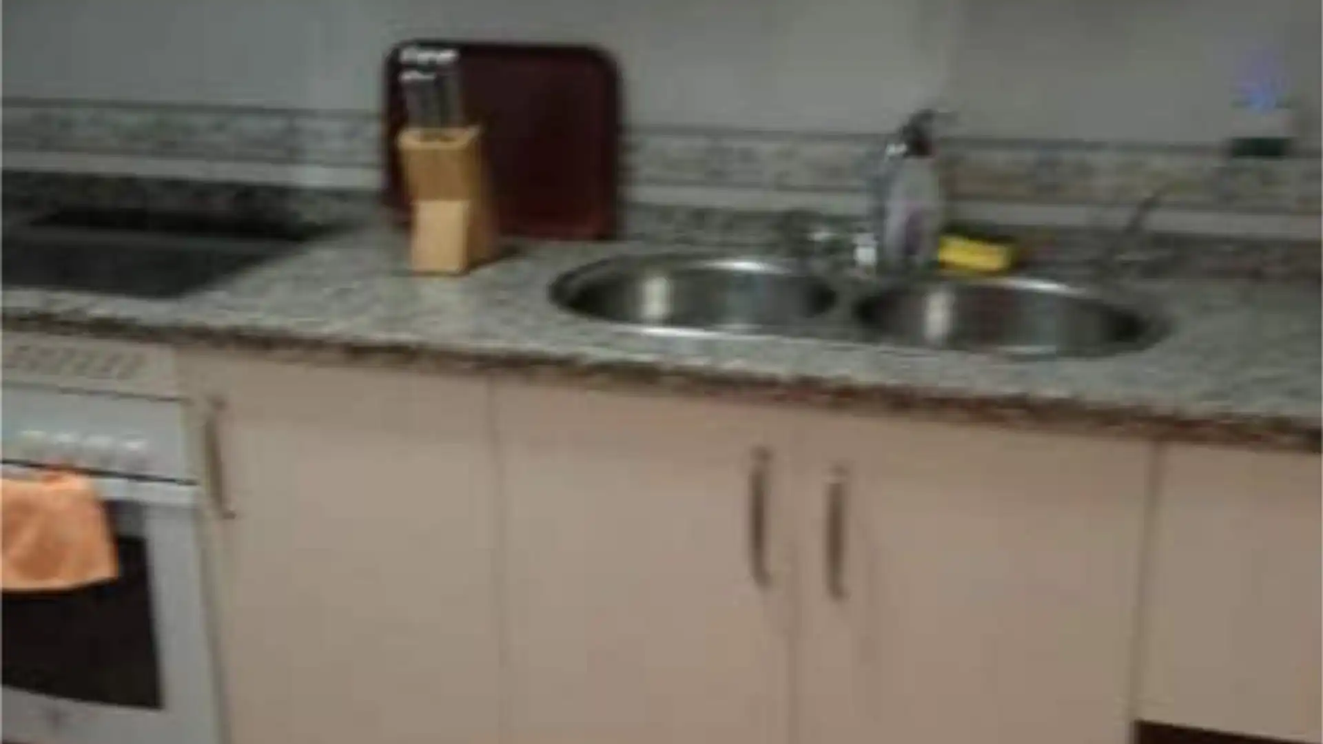 Piso en Calle Venus - Foto 1