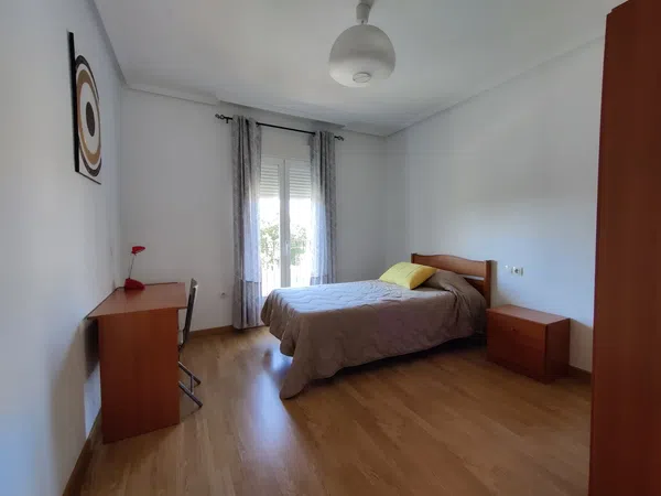 Chalet adosado en Camino de la Redonda, 122 - Foto 4