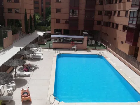 Piso en calle Luisa de Carvajal, 26