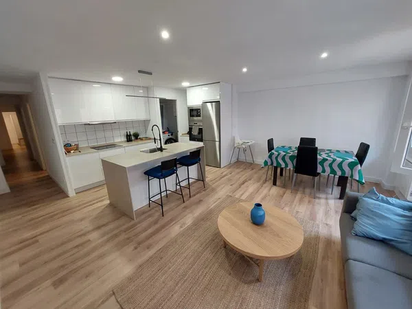 Piso en calle Lorenzo Abruñedo, 18 - Foto 1