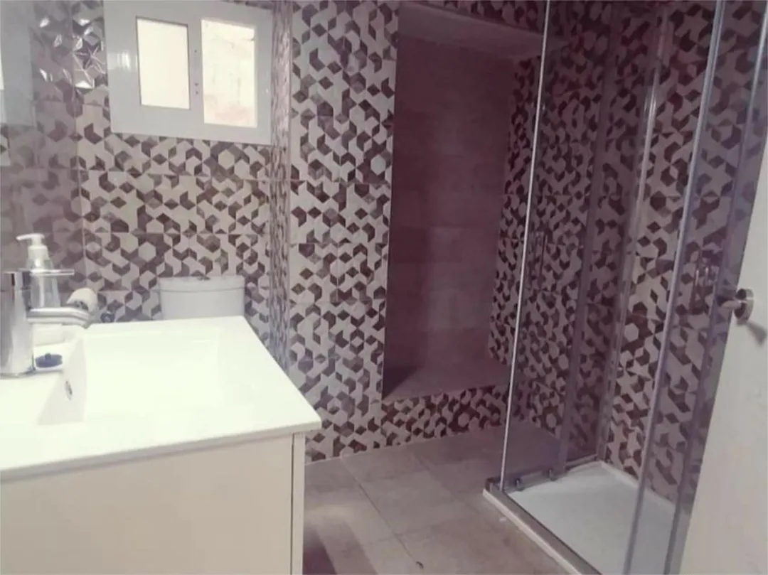 Piso en  Carrer Doctor Ferrán 100 - Foto 9