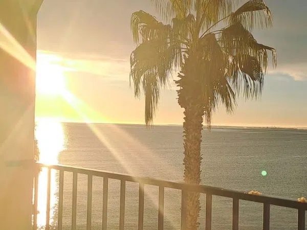 Piso en plaza Països Catalans, 17 - Foto 5