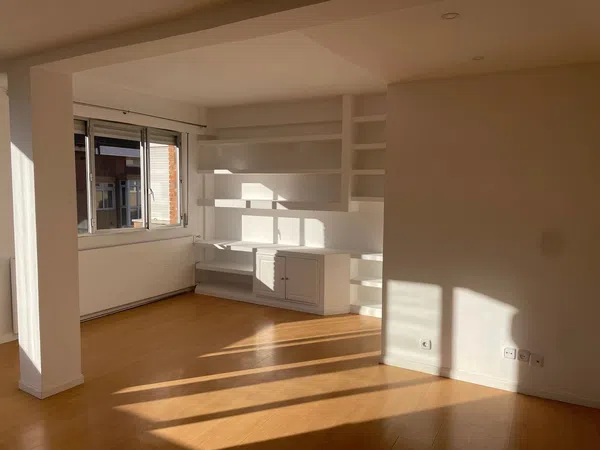 Piso en calle Regulo, 2