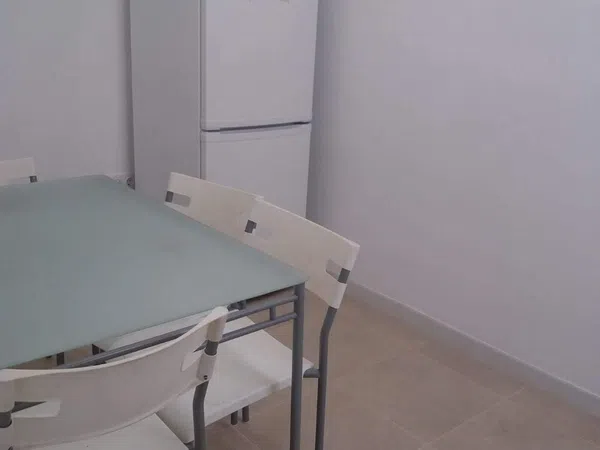 Piso en calle Guadalimar, 5