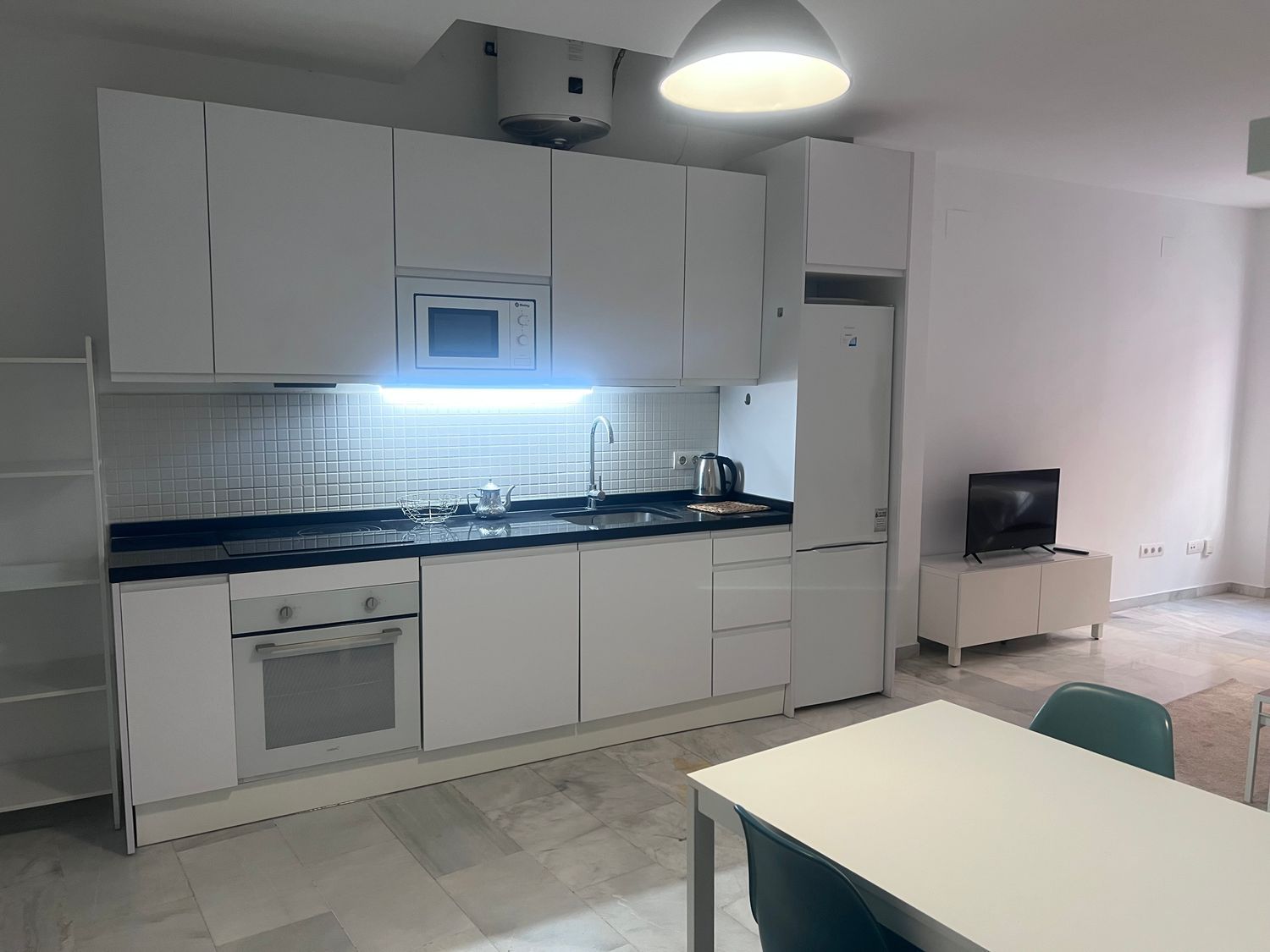 Piso en calle Fernando el Católico, 23 - Foto 2