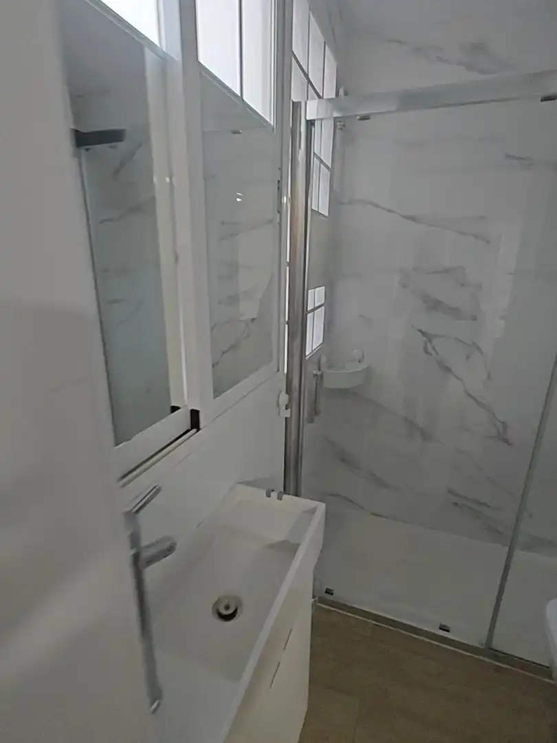 Piso en  Avenida de la Paz 83 - Foto 9