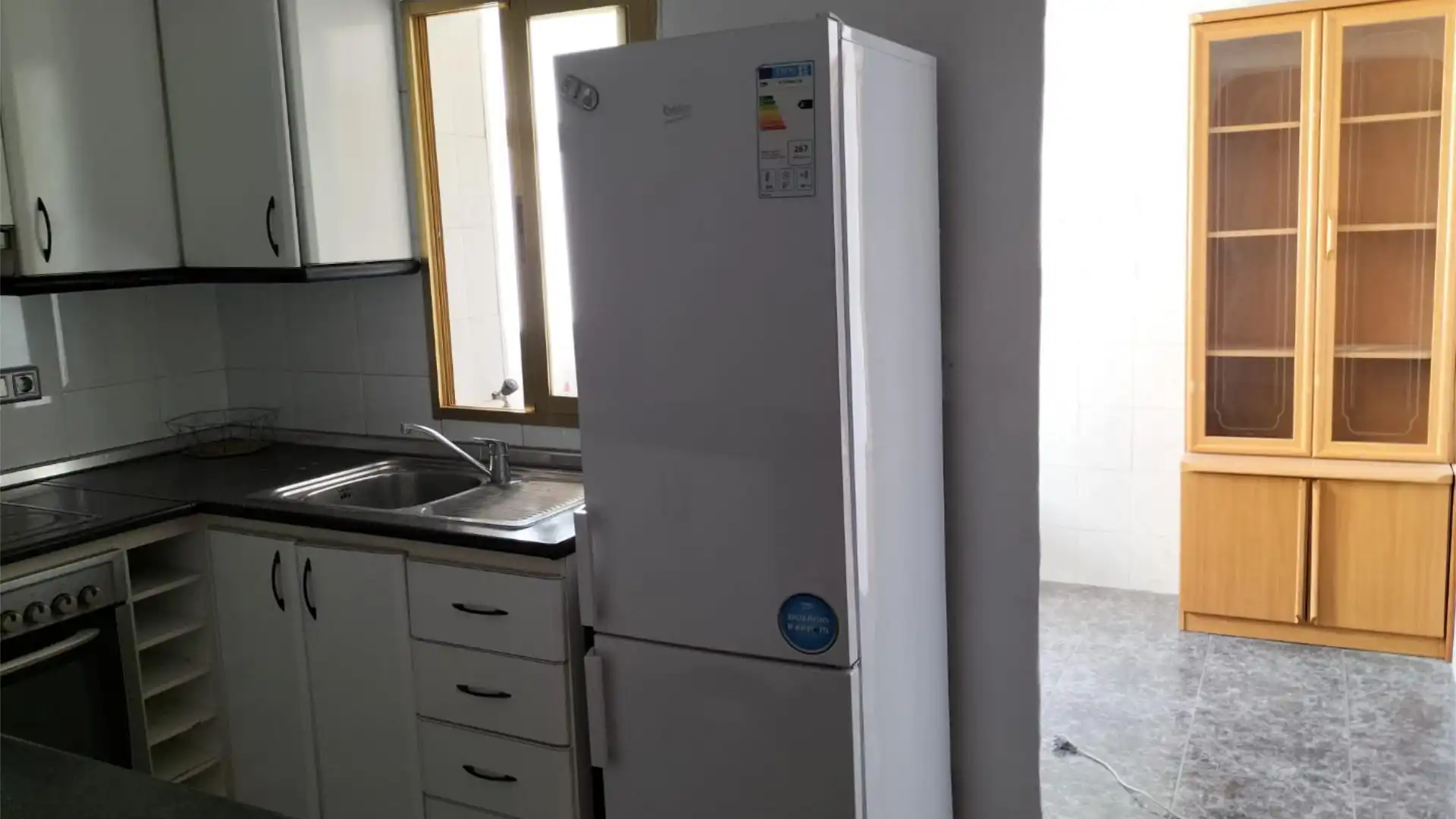 Piso en  Carrer Esperidion Porta Requesens 53 - Foto 3