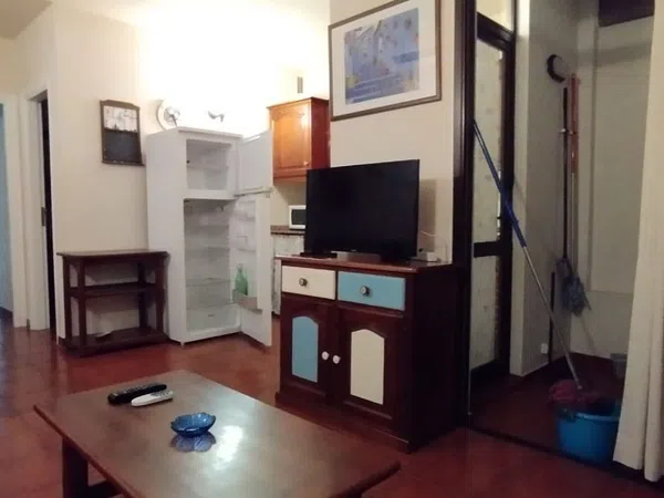 Piso en Calle de Santiago Apóstol, 1 - Foto 5