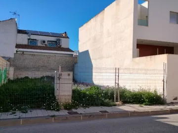 Terreno Residencial en  Calle Manuel de Falla 1 - Foto 2