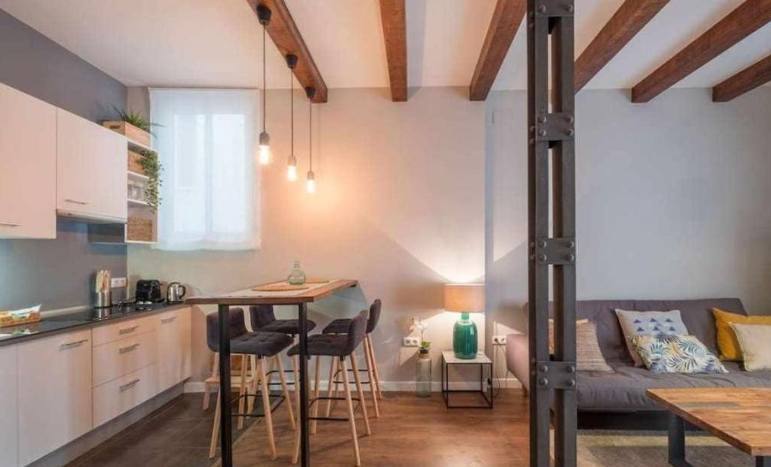 Piso en calle General Ríos, 2