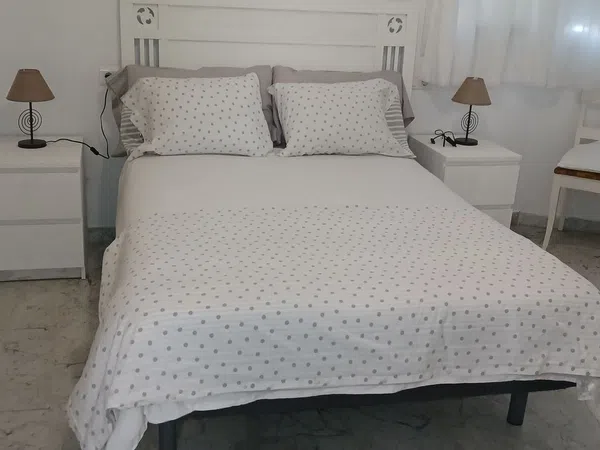 Piso en calle Granados, 5