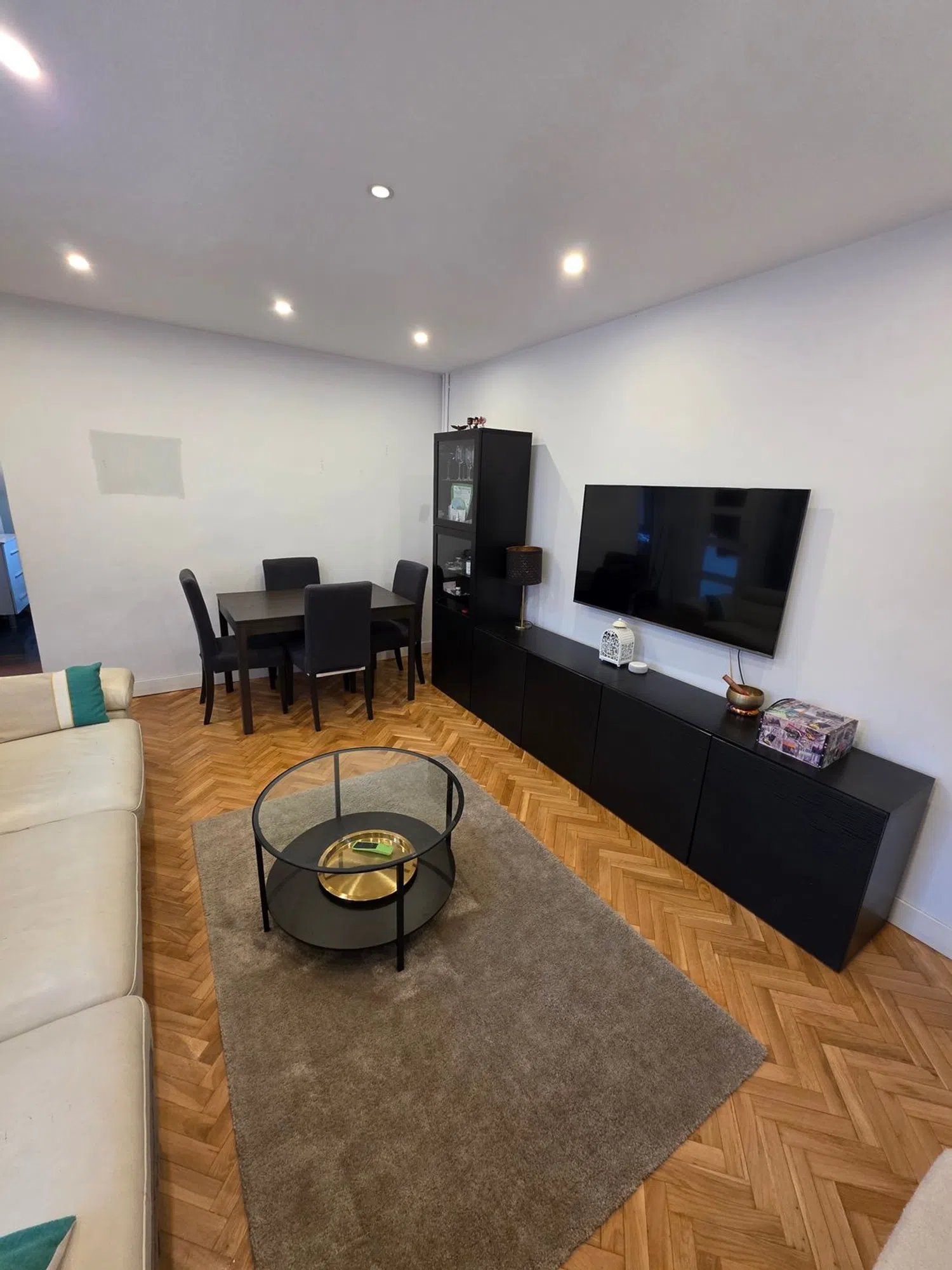 Piso en avenida Quinta, 2