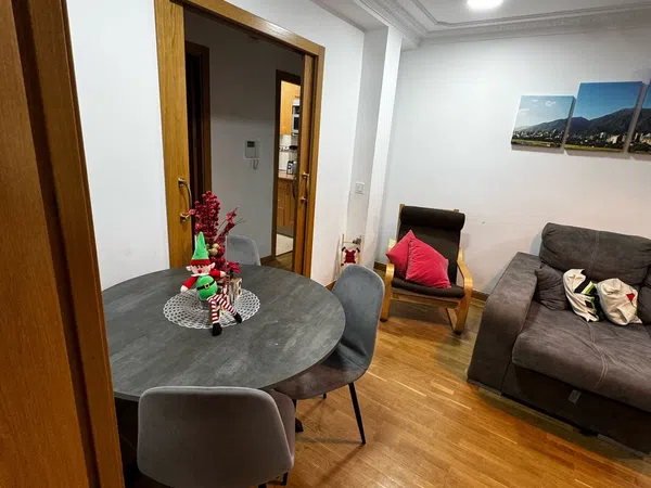 Piso en calle de Esteban Mora, 26