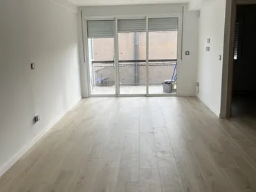 Piso en  Carrer Joan Tonda Aragonès 2 - Foto 8