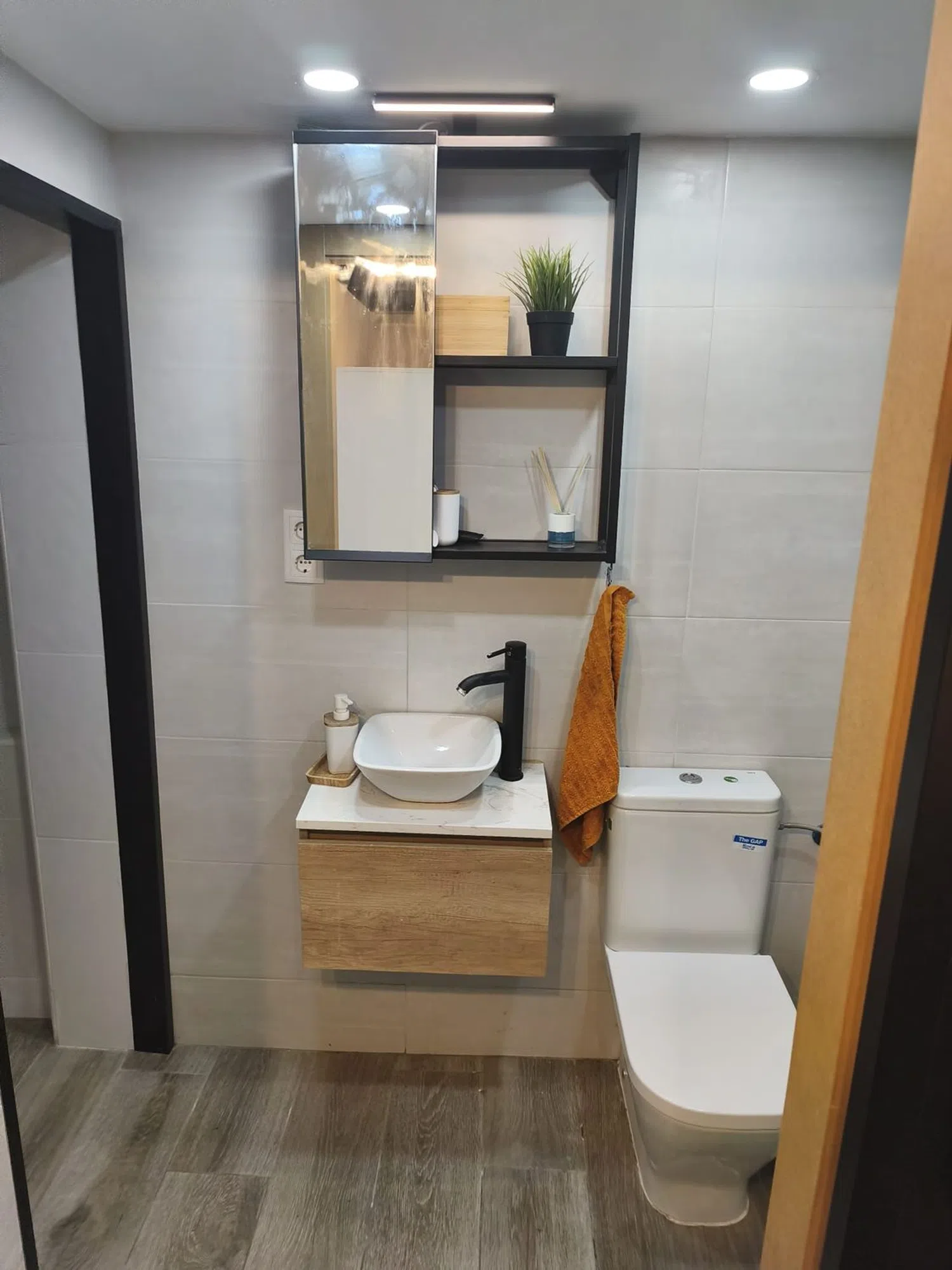 Estudio en calle de Puig i Valls, 150 - Foto 3