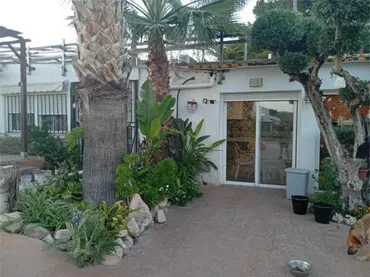 Casa adosada en polígono campo alto - Foto 7