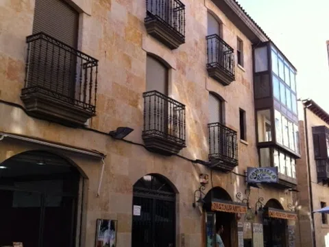 Piso en Meléndez, 16